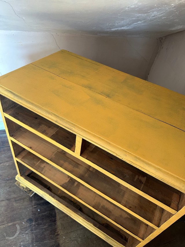 V33 multi-surface paint after one coat