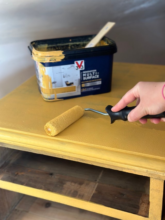 V33 Multi-Surface Renovation Paint in Honey Yellow