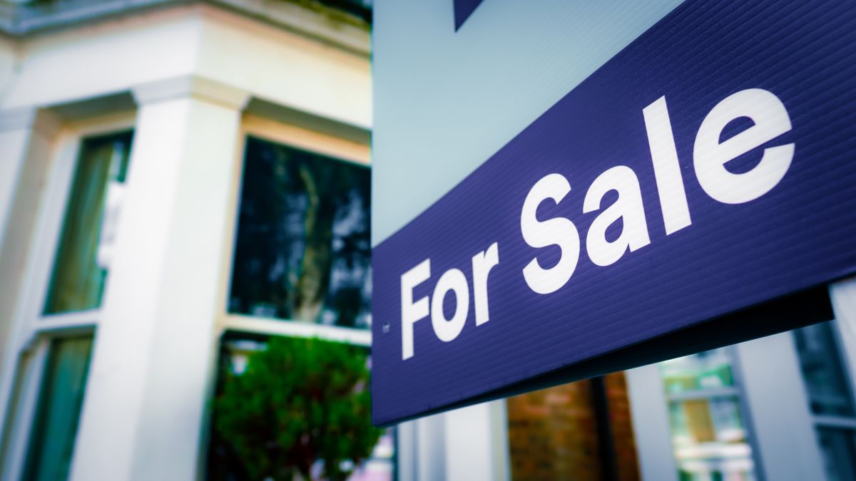 Buying a house without building regulations