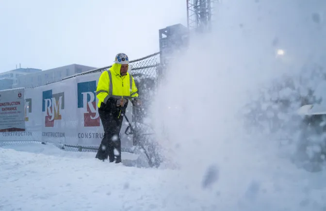 How contractors plan for cold weather safety