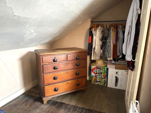 attic renovation walk in wardrobe