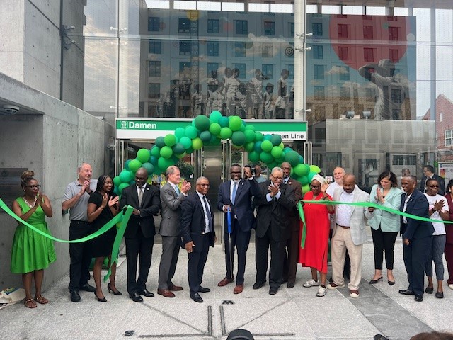 New Damen Station on the Green Line Opens, Bridging the Gap on Chicago’s Near West Side