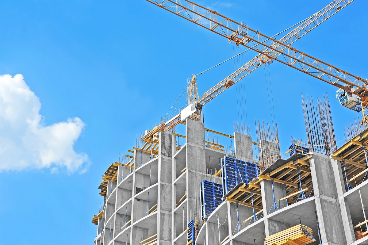 Weighing the Importance of Costs and Client Relationships in Construction