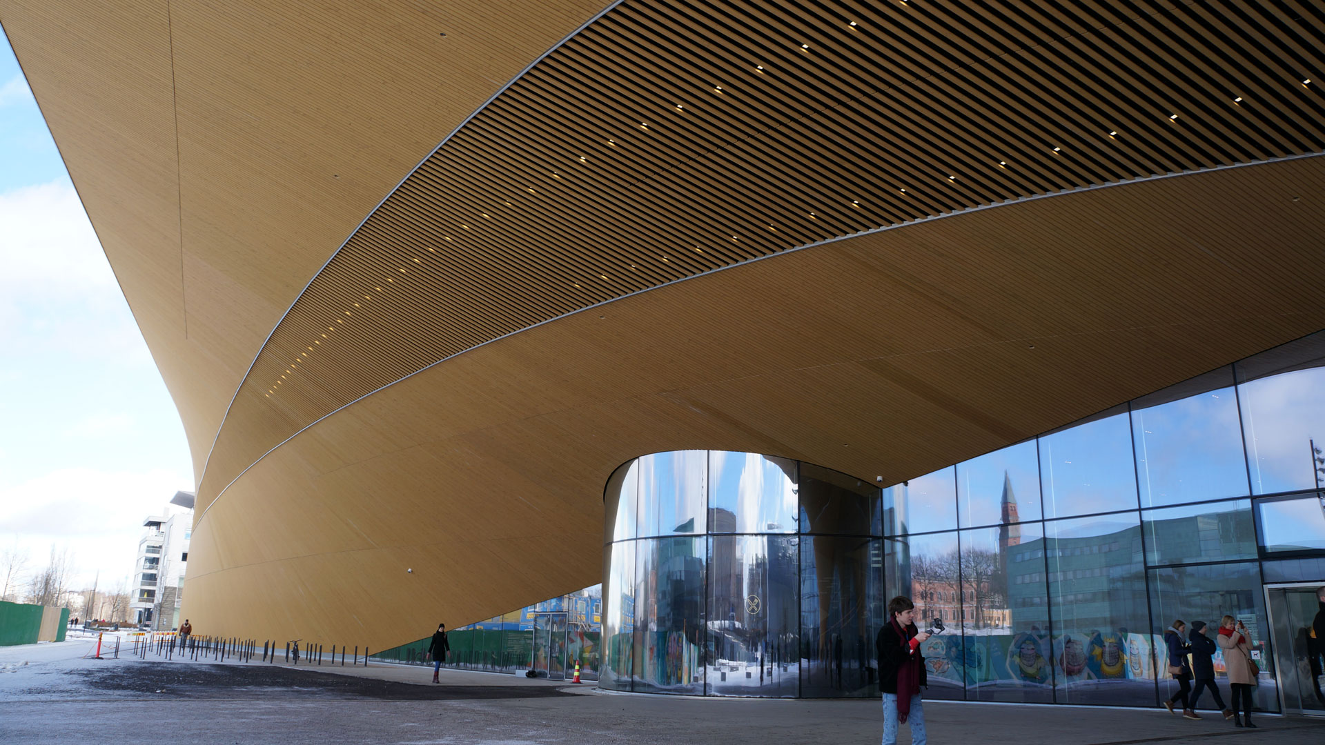 What Can We Learn from a Leading BIM Country?