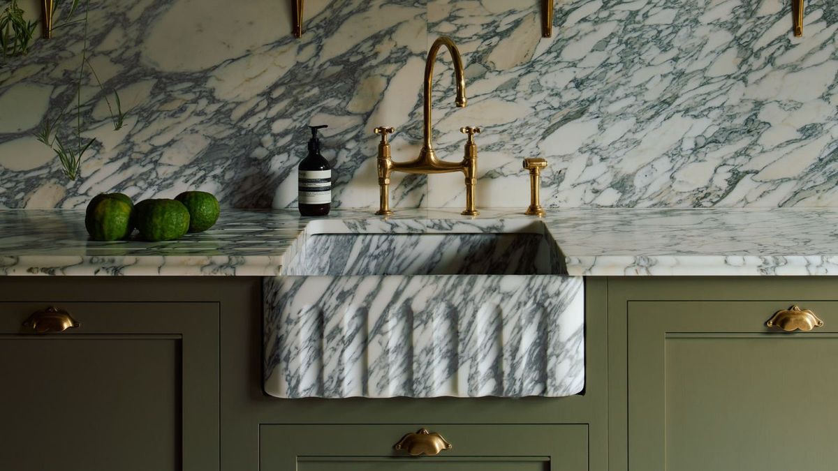 Kitchen sink ideas: step up your washing up