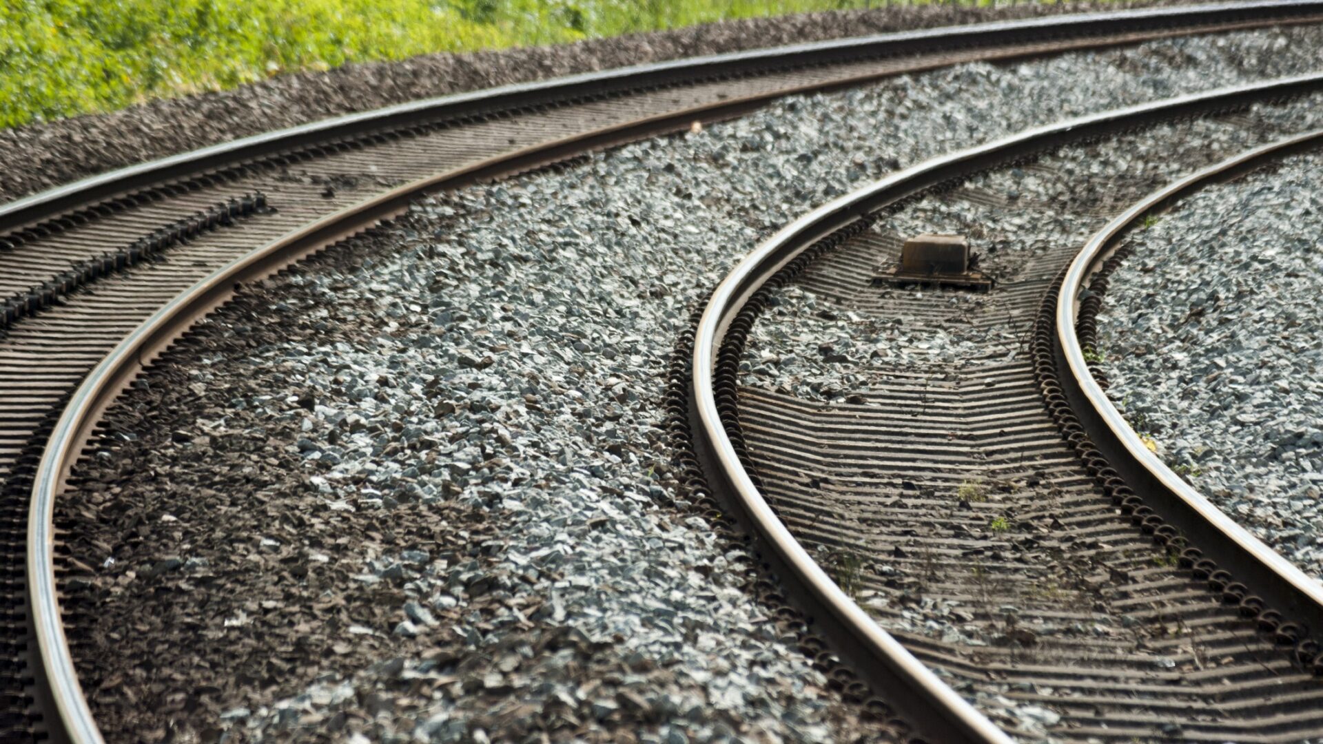 Network Rail fined £3.75m after two track worker deaths