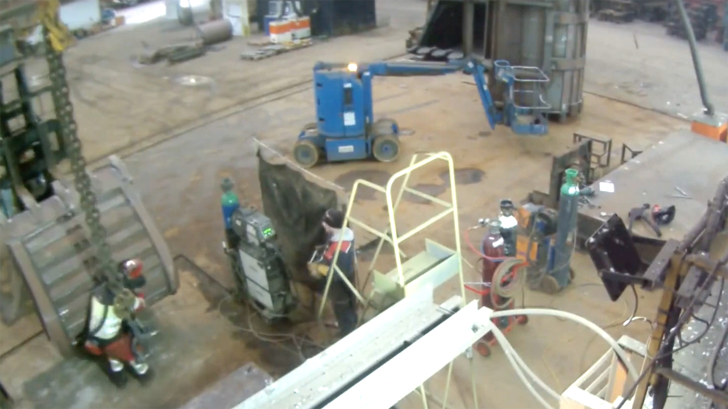 CCTV footage captures moment welder crushed at shipyard