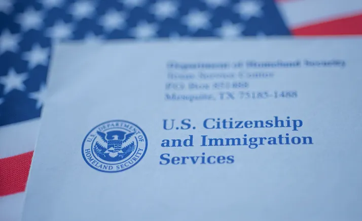 5 quick answers to employers’ questions on E-Verify, ICE raids