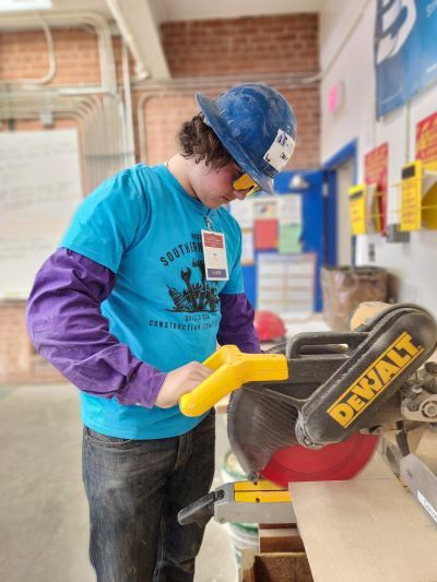 140+ Southern AZ Students Compete in Construction Showcase