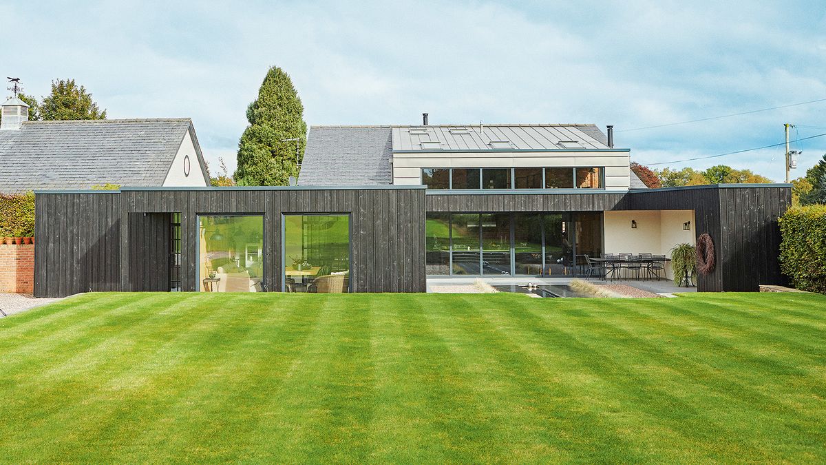 Expert lawn care calendar UK – essential monthly maintenance to ensure the healthiest grass possible