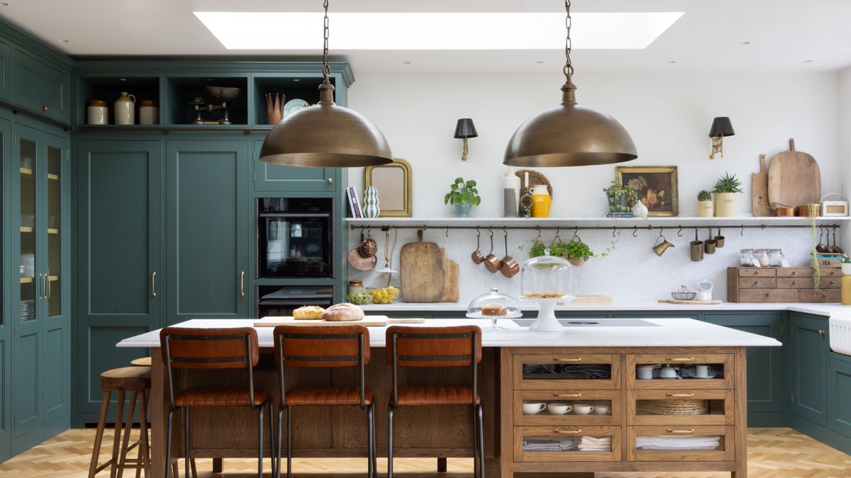 15 charming farmhouse kitchen lighting ideas