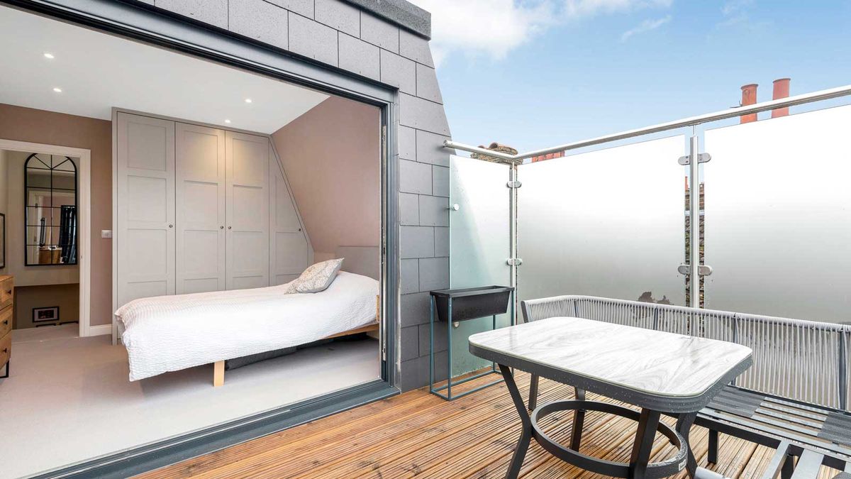 How to transform your home with a loft conversion balcony