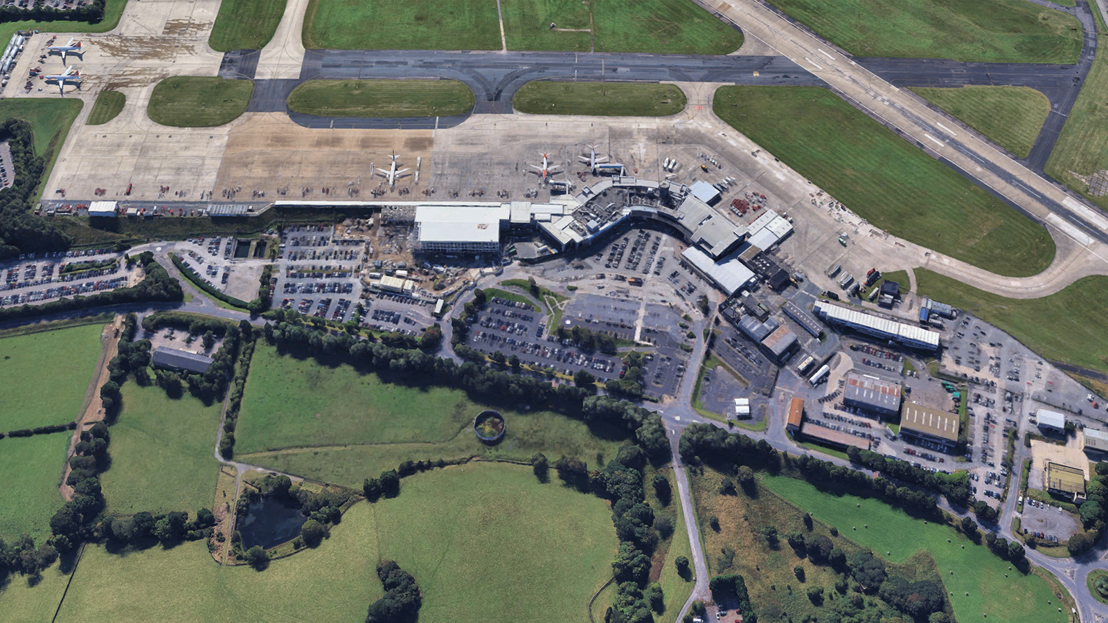 Farrans flies high with airport expansion
