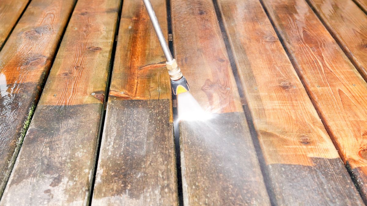 Experts reveal why you shouldn’t use a pressure washer on a deck.
