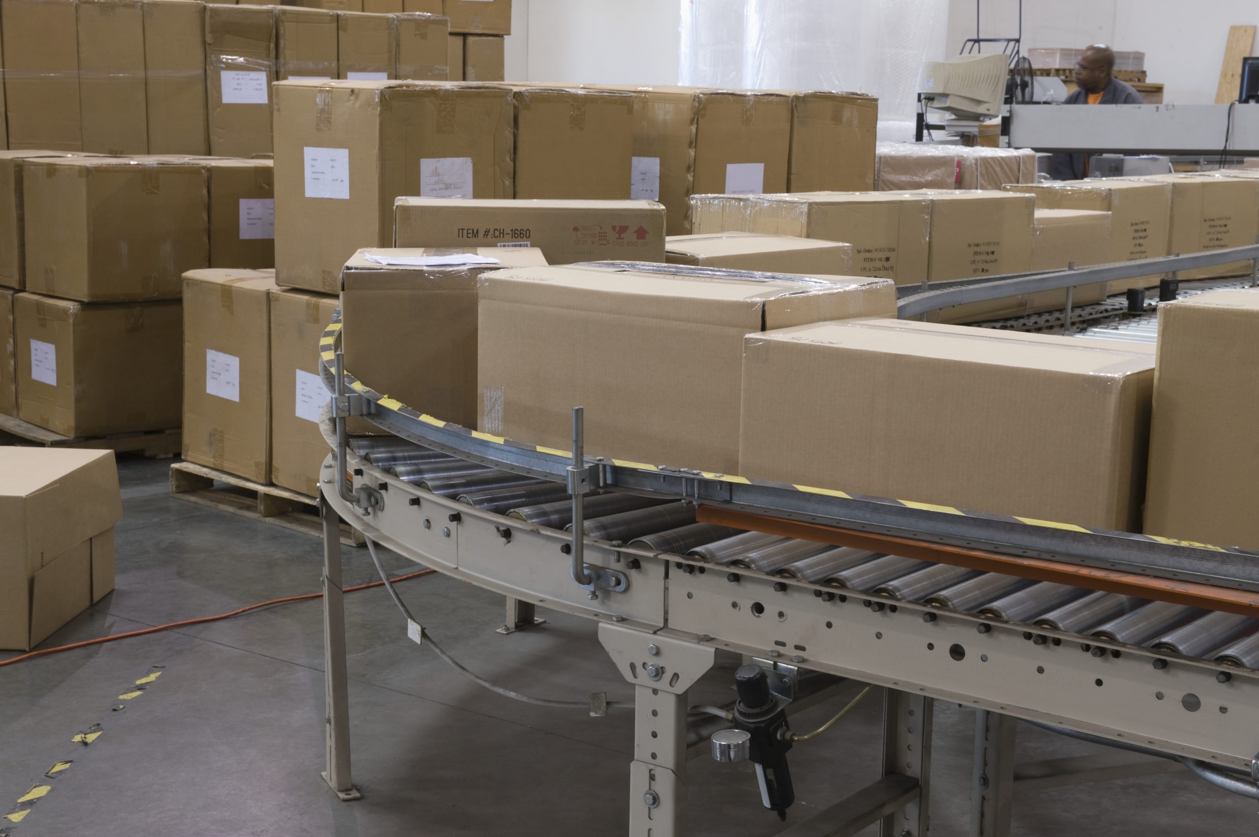 Industrial Conveyor Systems | Storee Construction