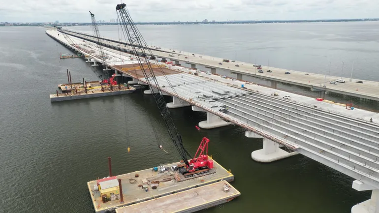 JV completes $865M Florida bridge expansion project