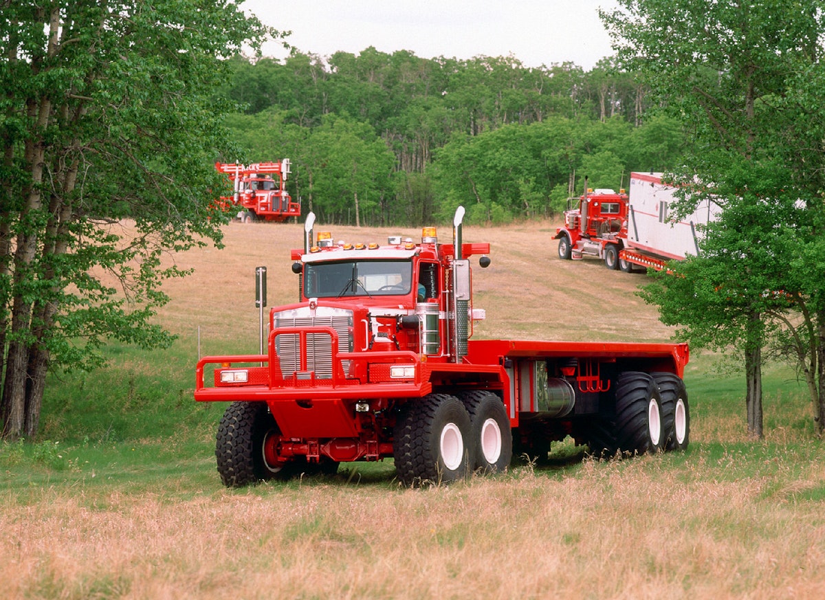Kenworth Revealed Discontinuation of the W900, T800, and C500 Models