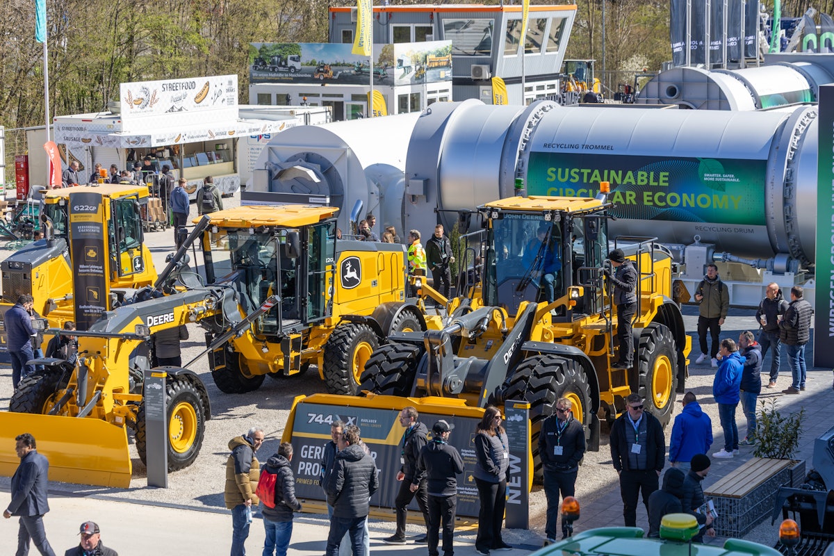 bauma 2025: Wirtgen and John Deere Present Future of Road Construction
