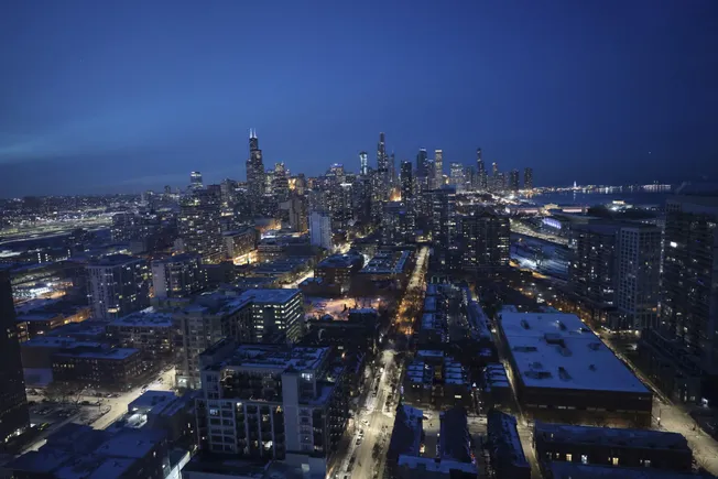 Chicago asks city contractors to cut invoices by 3%