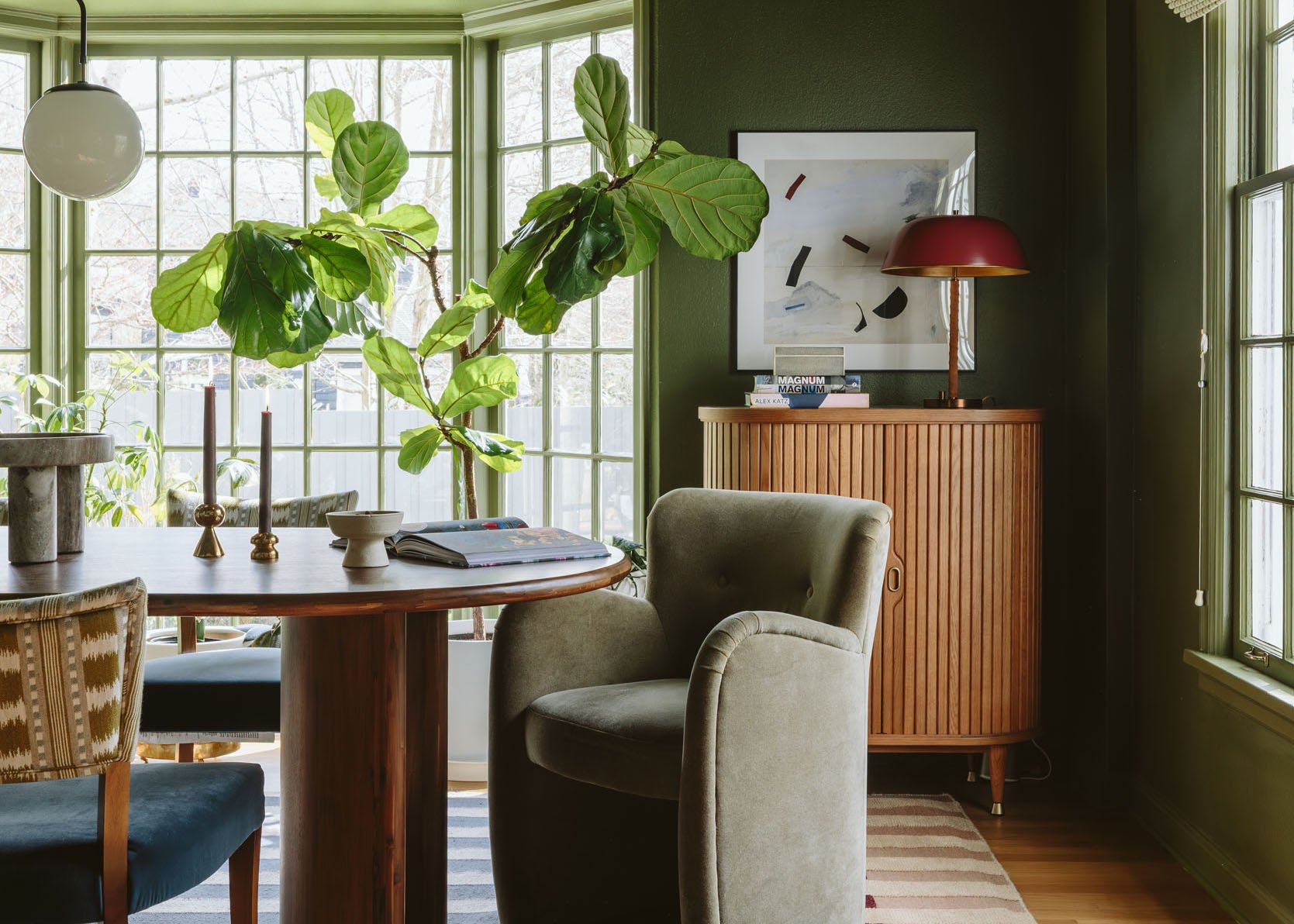 The Link Up: Em’s New Space Saving Pots And Pans, Mal’s Awesome Decor Book, And The Perfect Matte Lip Product