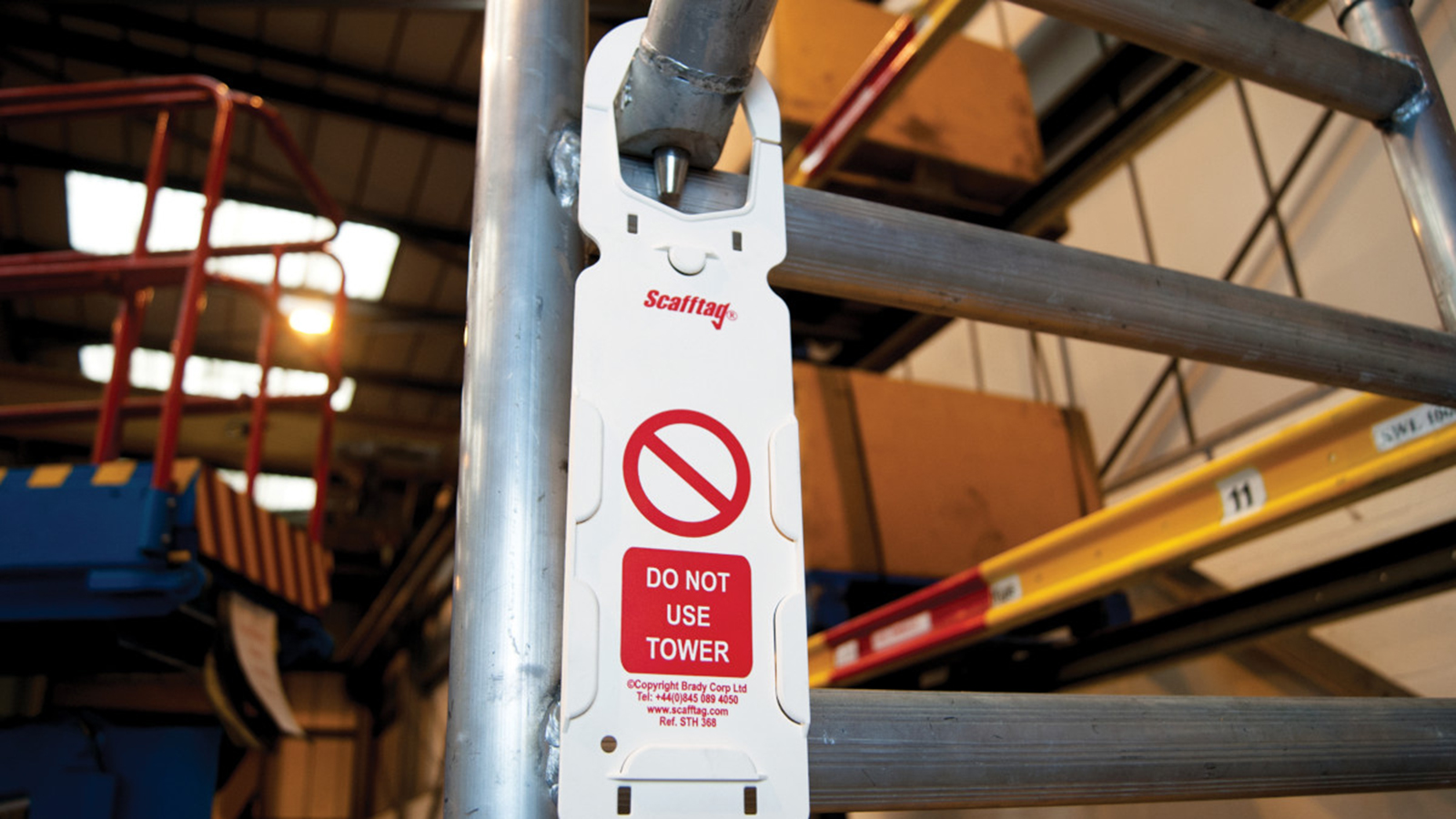 Working at height safely with status tagging system