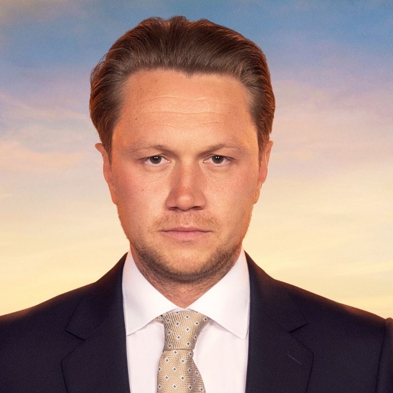 Headshot of Dean Franklin