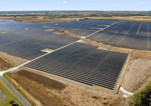 Policy uncertainty could trigger ‘recession’ for renewables, analyst says
