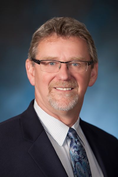 Alumicor’s Steve Gusterson Wins CSC President’s Award