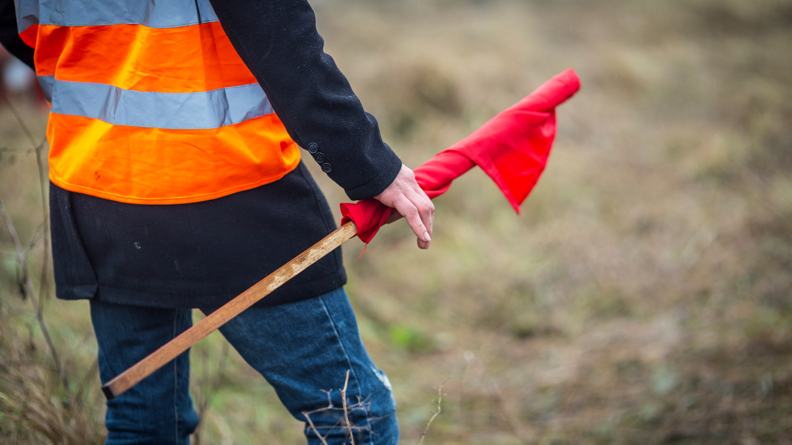 Don’t ignore these 12 red flags when buying a plot