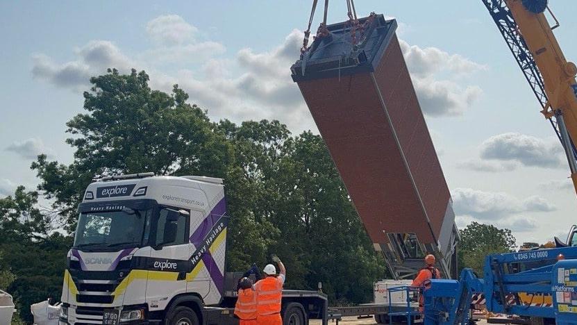 Laing O’Rourke installs first modular lift at Network Rail testing site
