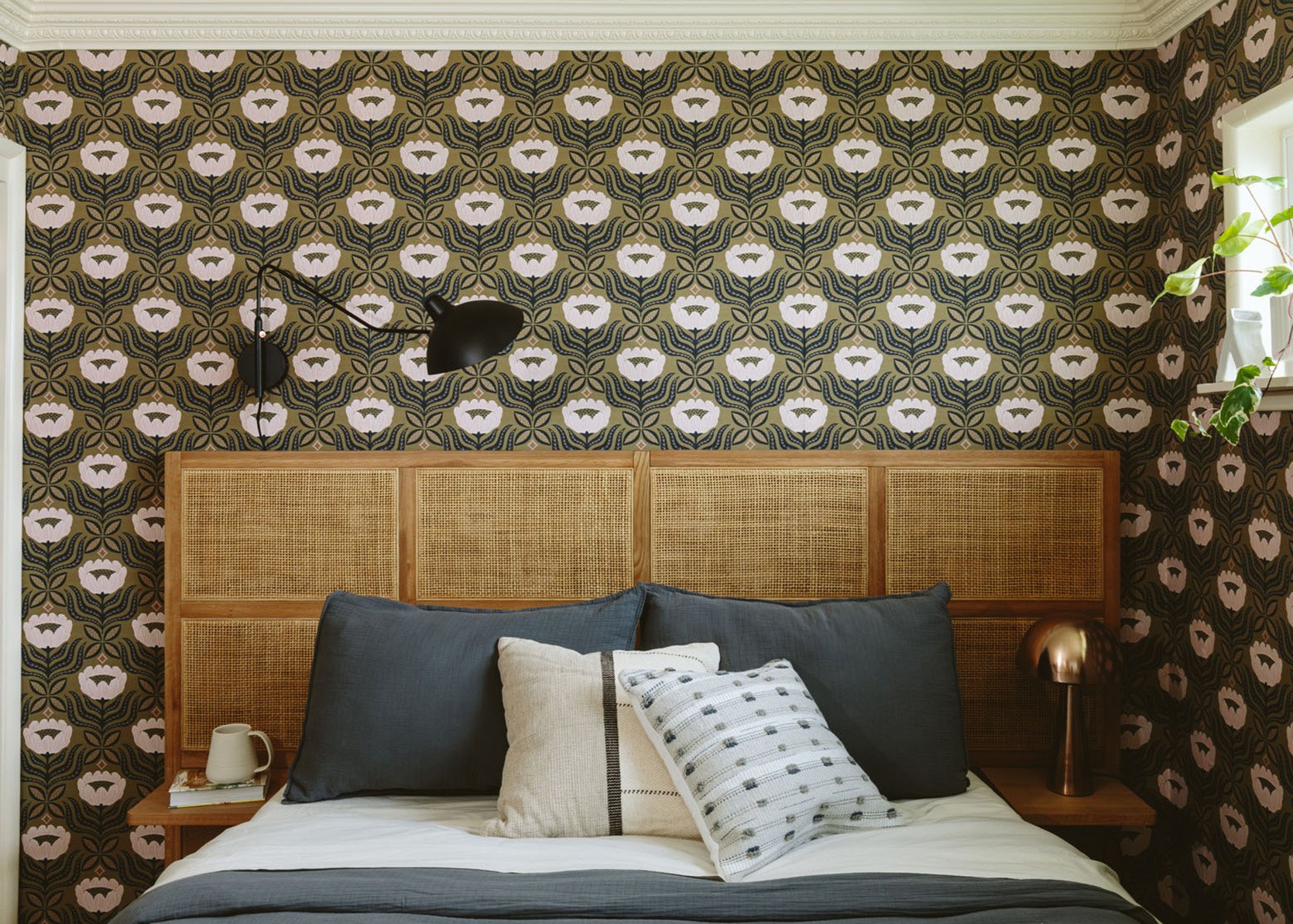 Gretch's Next MOTO: The Bedroom Switch Up