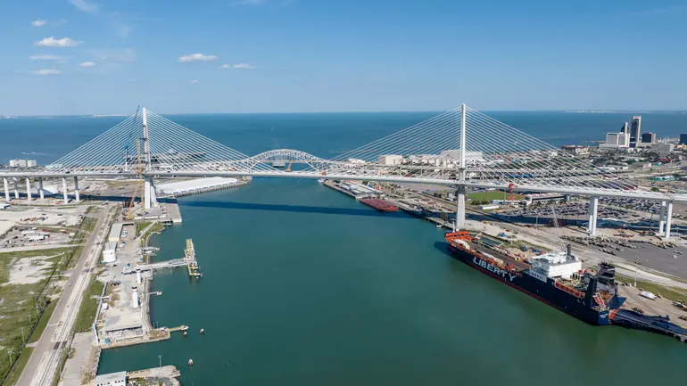 $1.3B Harbor Bridge opens in Texas after series of delays