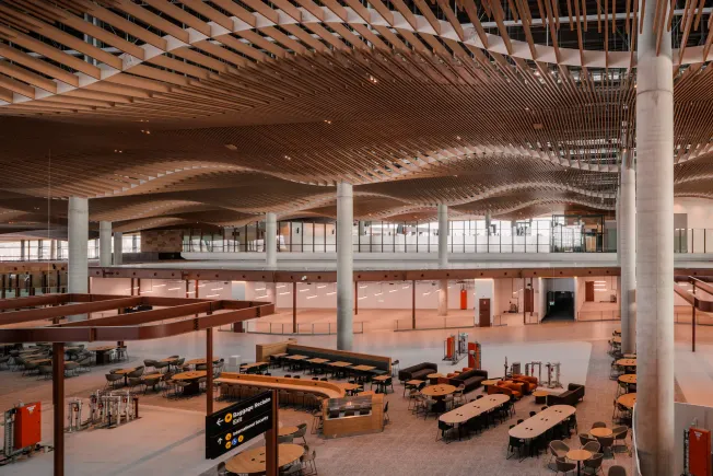 Bechtel completes $3.5B Sydney airport 7 months early