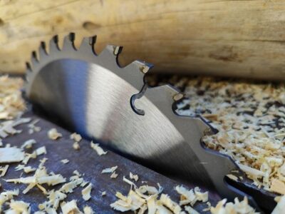Essential Maintenance Tips for Long-Lasting Band Saw Blades