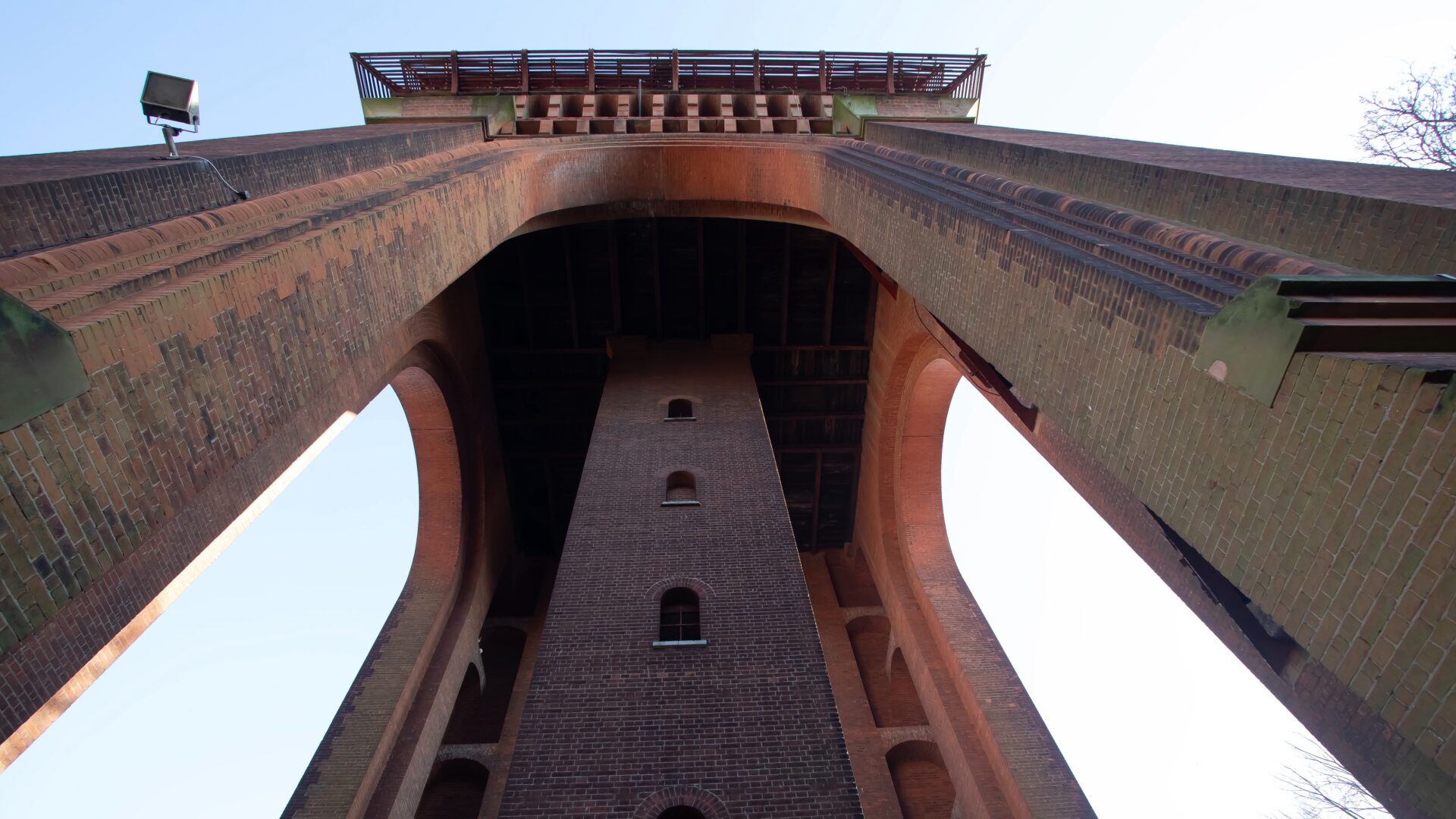 McAlpine to revamp England’s largest Victorian water tower