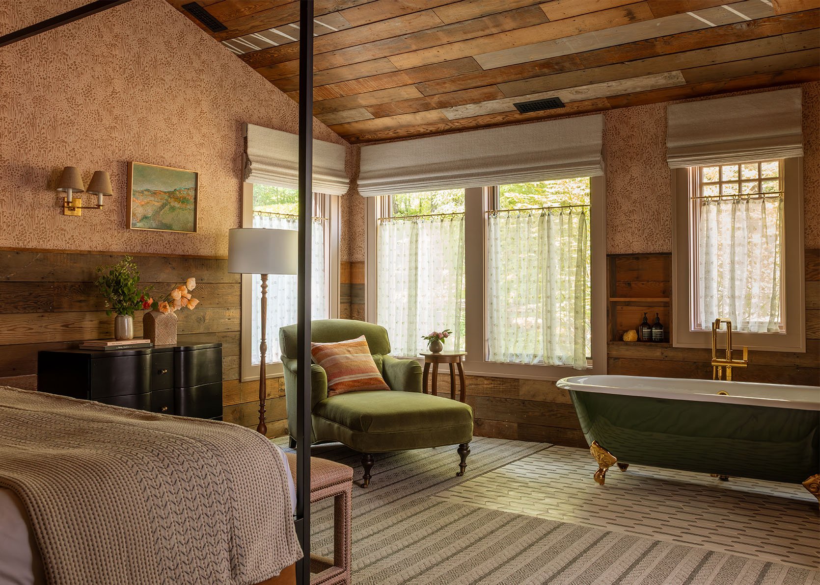 The Most Magical (And Rentable) Retreat That My Best Friends Created: The Carly Tour