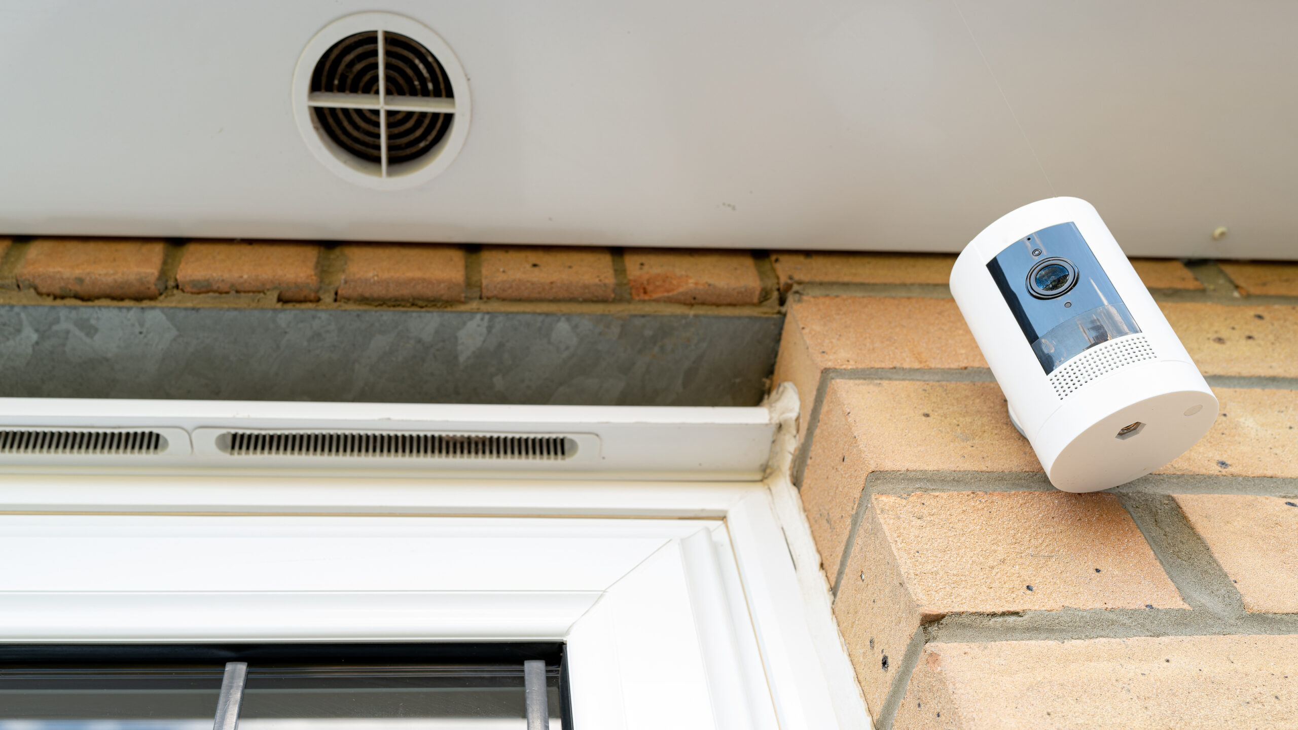 Do home security cameras record all the time?