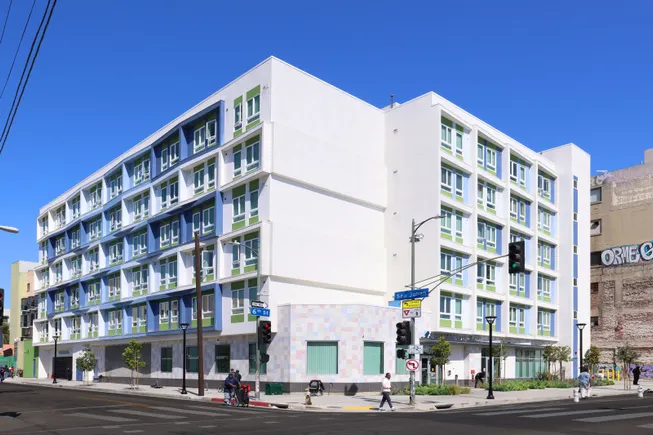 Higher ed ramps up modular construction