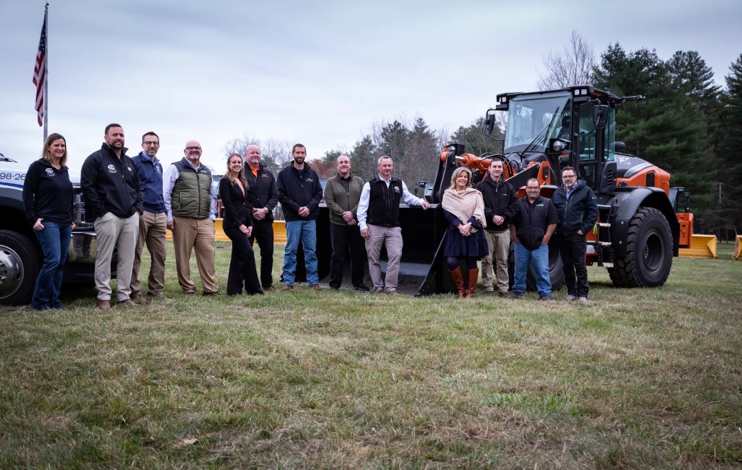 Proscape Expands Fleet with 40+ Hitachi Wheel Loaders for Year-Round Performance
