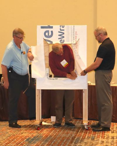 FGIA Hosts Skills Challenges at GlassBuild America in Orlando