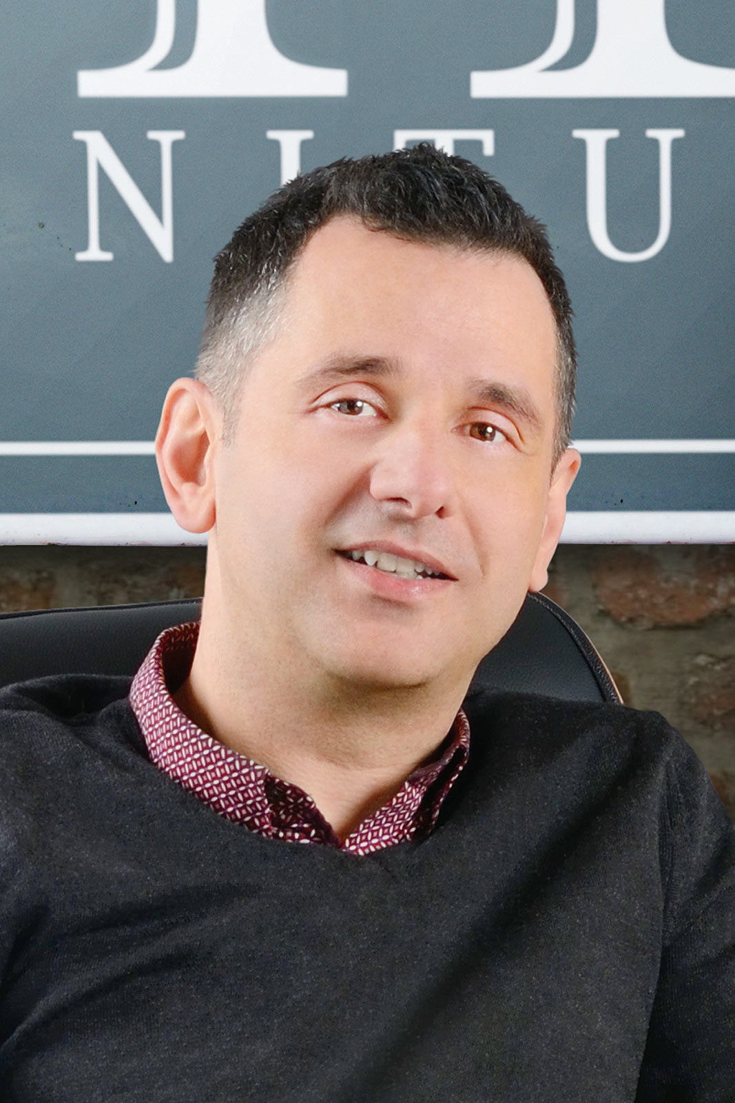 headshot of Dimitri Pappas