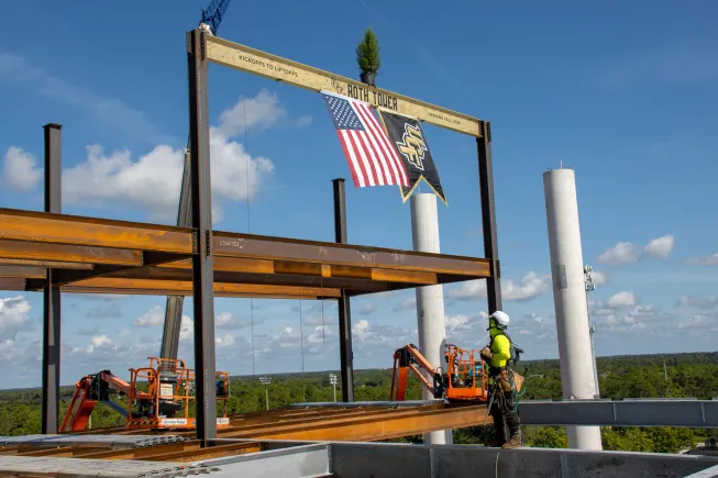 Barton Malow tops out Orlando college football stadium addition