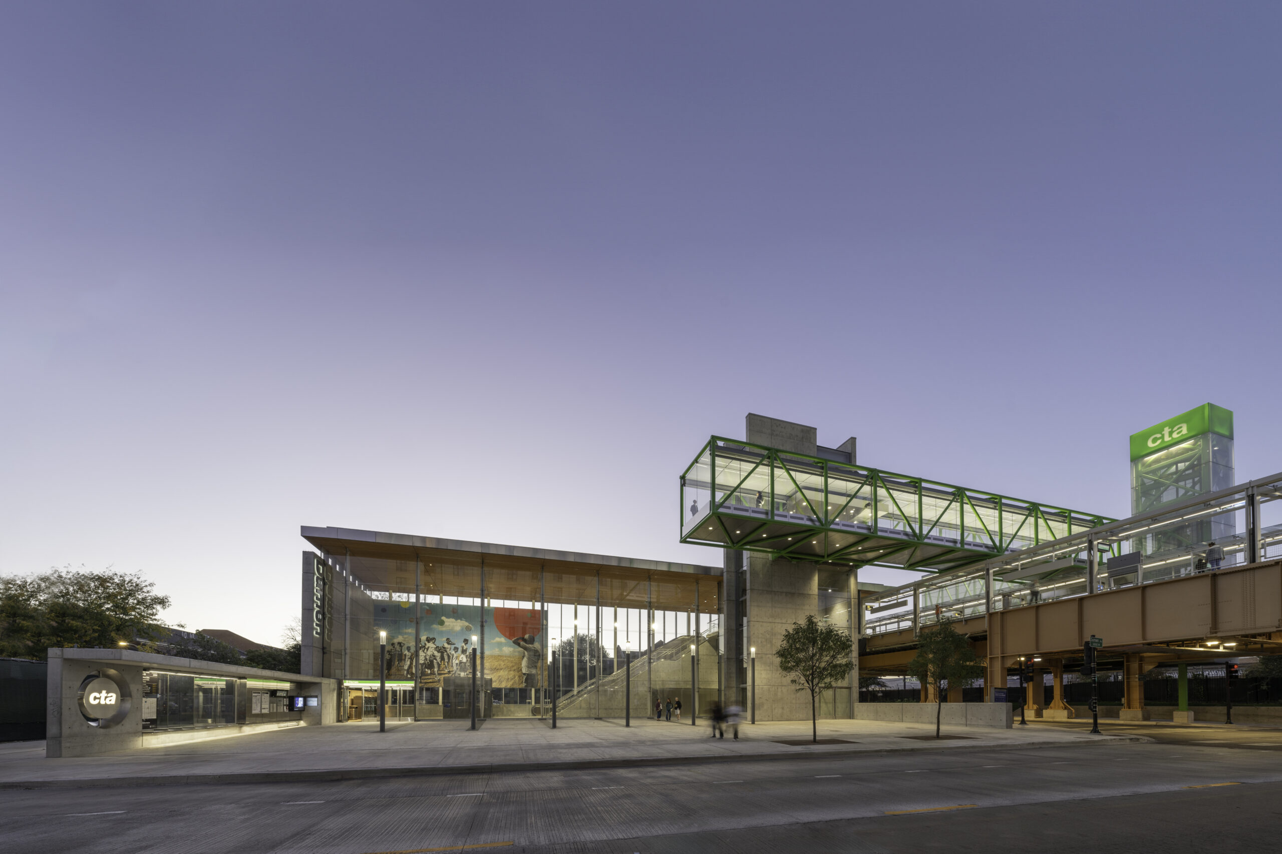F.H. Paschen Wins ENR Midwest Best Project Award in Airport/Transit Category