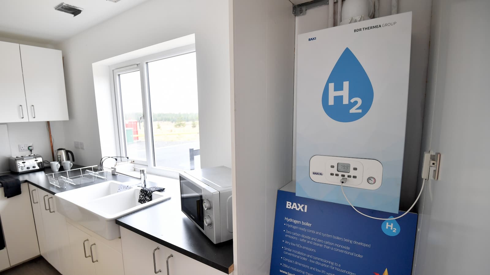 Scotland urges UK not to rush hydrogen home heating decision