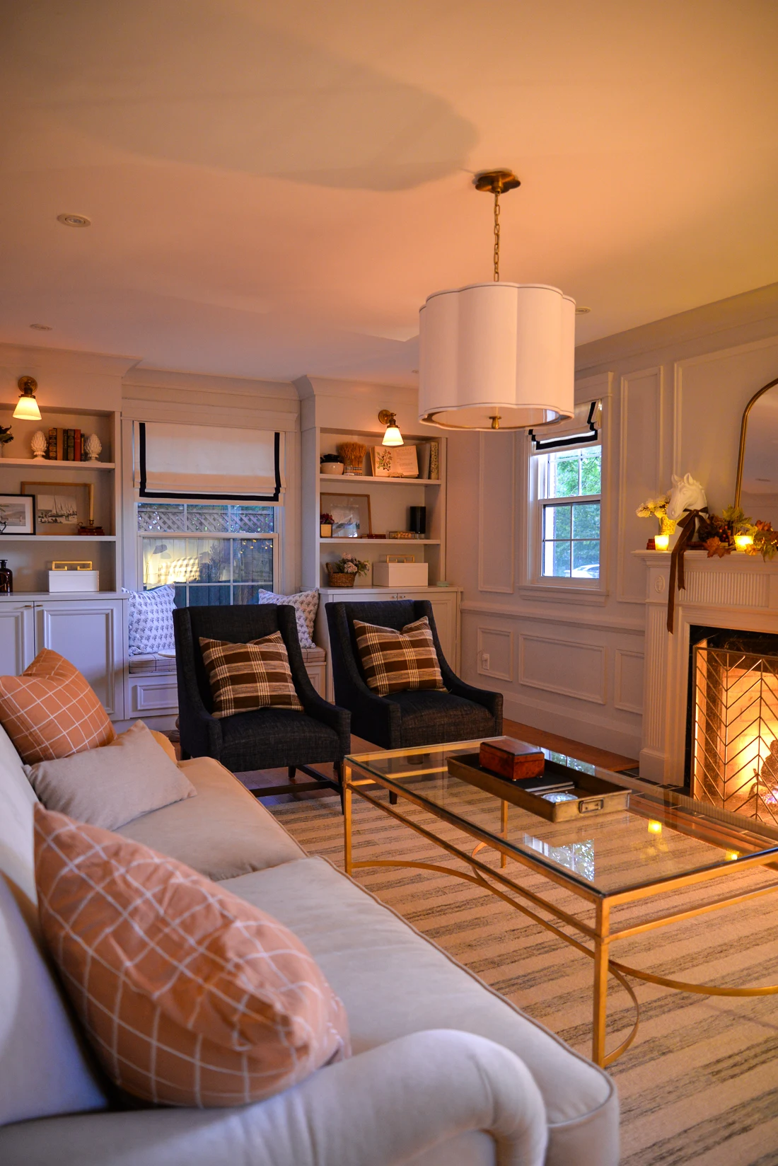 cozy living room furniture placement, traditional living room layout with fireplace