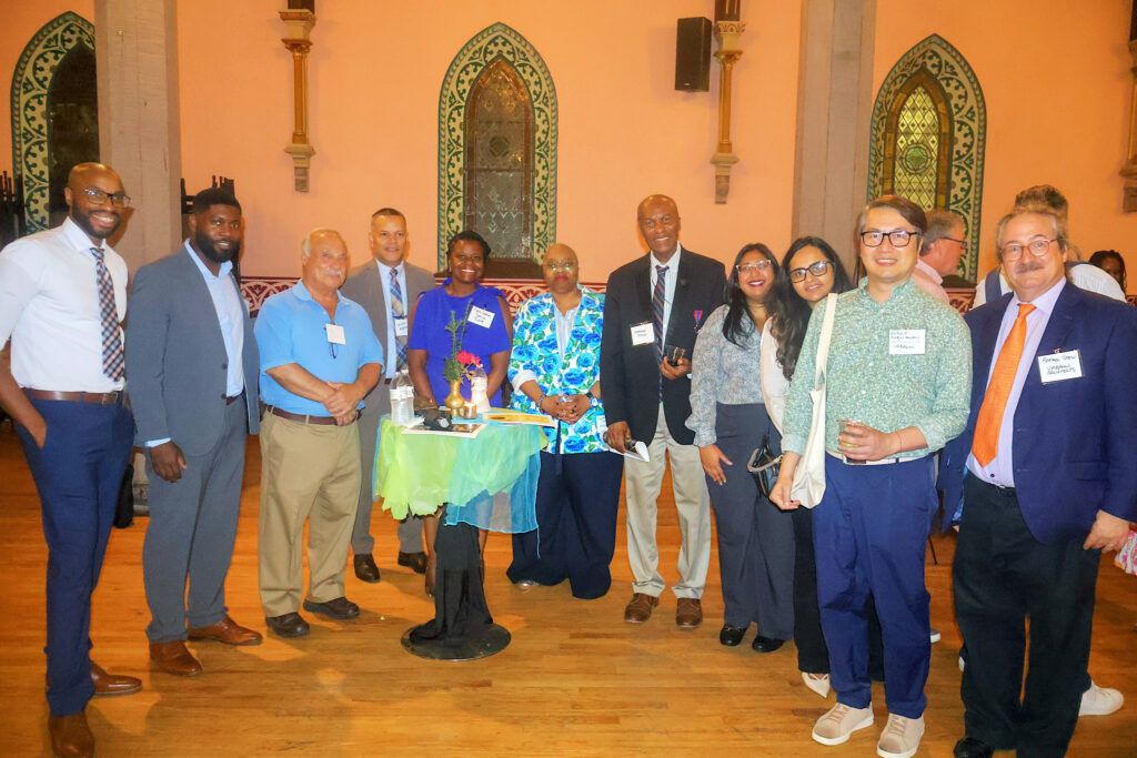 The Family Promise of Hudson County Honors Urbahn Architects with ‘Mark the Moment’ Award