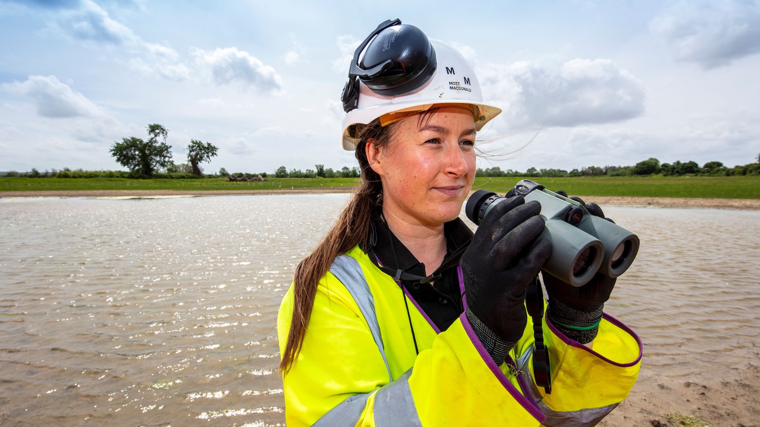 Mott MacDonald continues career returners programme