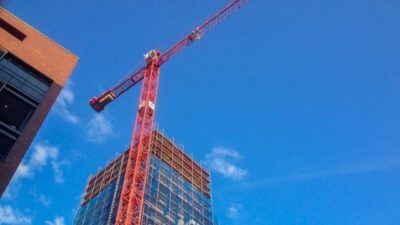 Commercial Construction Investment Guide - CCR-Mag.com