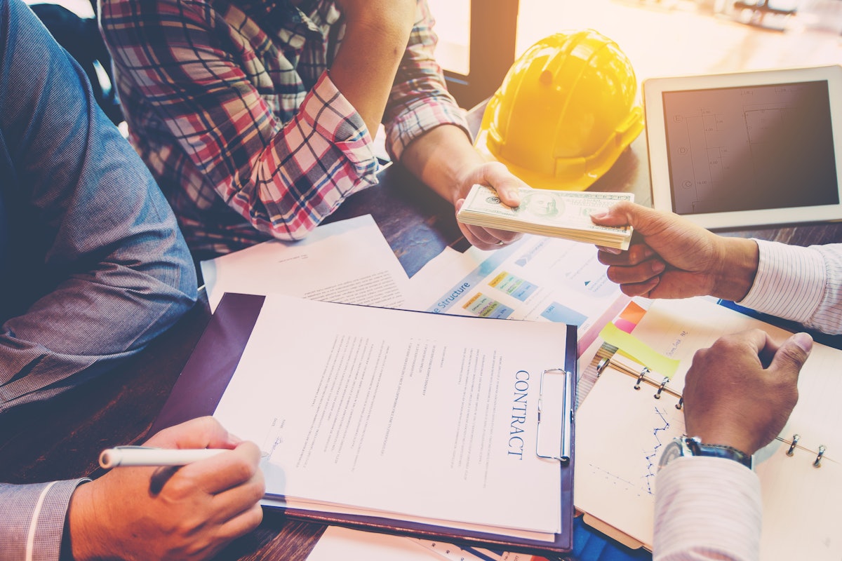 Understanding Construction Contract Insurance Requirements: How to Avoid Costly Gaps and Legal Risks