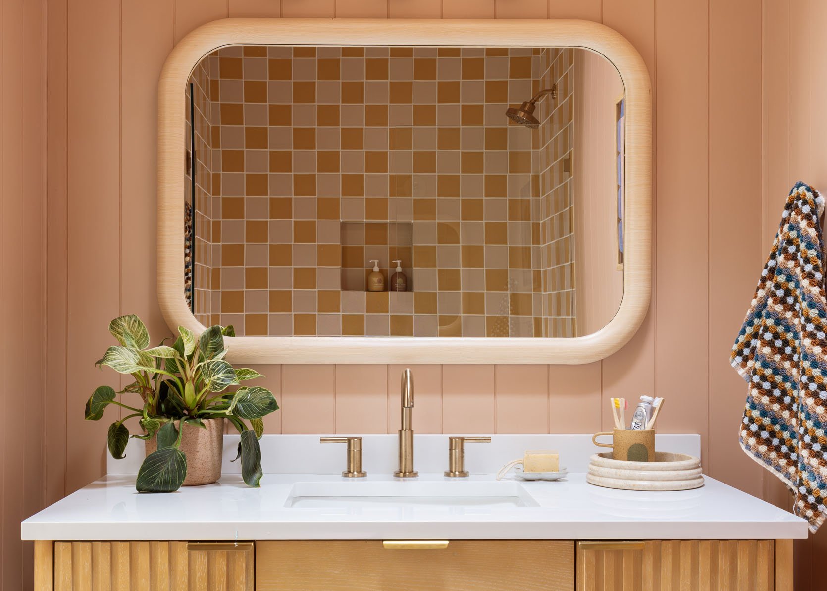 The Tile Pattern Risk That REALLY Paid Off In This Kids’ Bathroom